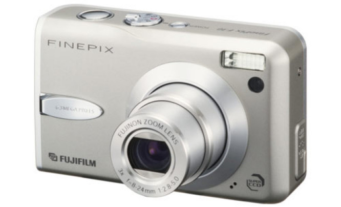  Fujifilm FinePix F30 - ISO 3200 dla wszystkich!