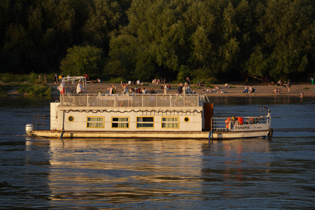 1/250 s, f/6,3, ISO 100, 187 mm