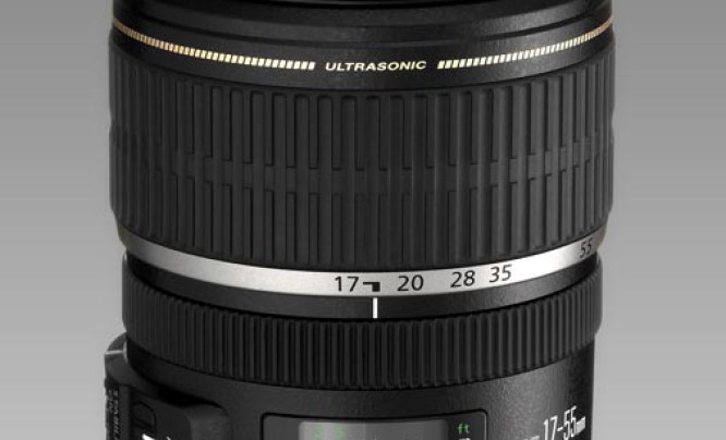  Canon EF-S 17-55 mm F2.8 IS USM - standardowo ze stabilizacją