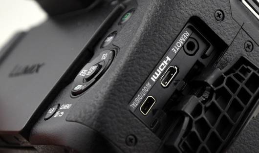 Panasonic Lumix DMC-FZ300
