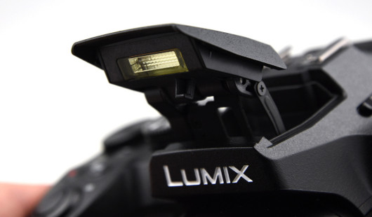 Panasonic Lumix DMC-FZ300