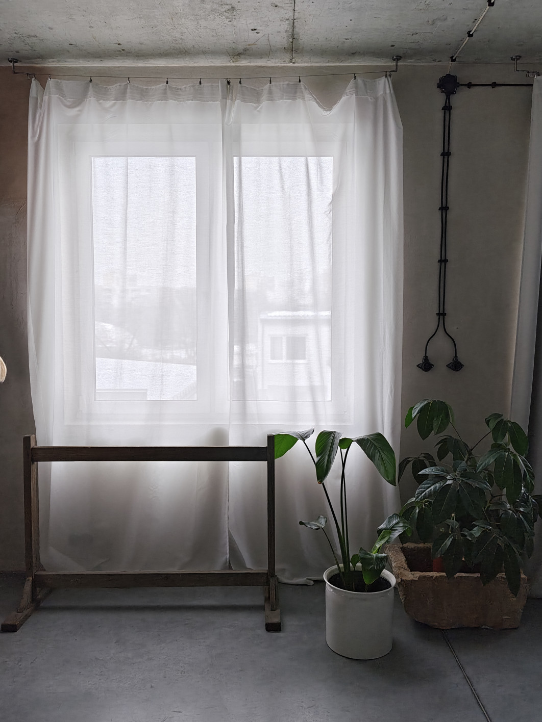 1/100 s, f/1.8, ISO 400, Moduł główny