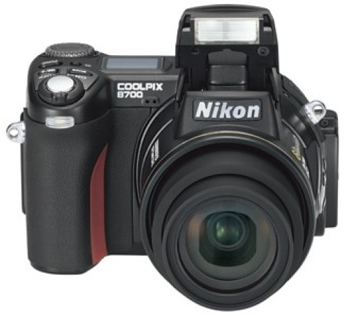 Nikon COOLPIX 8700 - standard 8 Mp