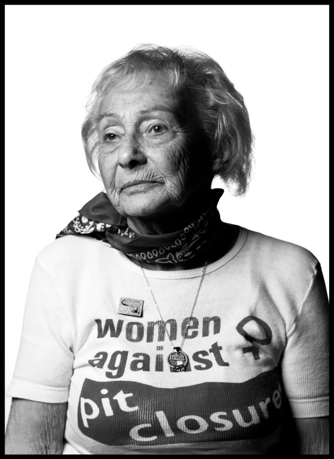 Fot. Andy Martin, Betty Cook, Wielka Brytania, Betty była członkinią-założycielką grupy Barnsley Miners' Wives Action Group, która doprowadziła do powstania organizacji Woman Against Pit Closures w Barnsley na początku strajku górników w 1984 roku / Portrait of Humanity Vol. 6