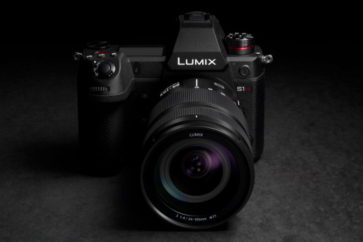 Panasonic Lumix S1H - bezlusterkowy potwór nakierowany na profesjonalnych filmowców. Nagrywa wideo w 6K