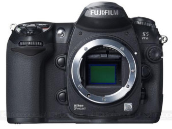 Uaktualnione specyfikacje Fujifilm FinePix S5 Pro