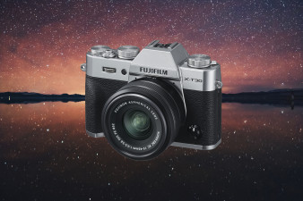 Fujifilm X-T30 - mocne wnętrze godne flagowca, ta sama zwarta budowa