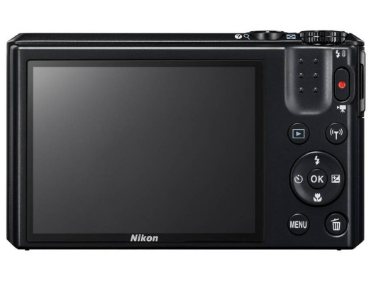 Nikon Coolpix S7000