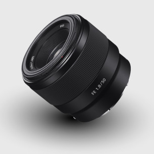 Sony FE 50 mm f/1.8
