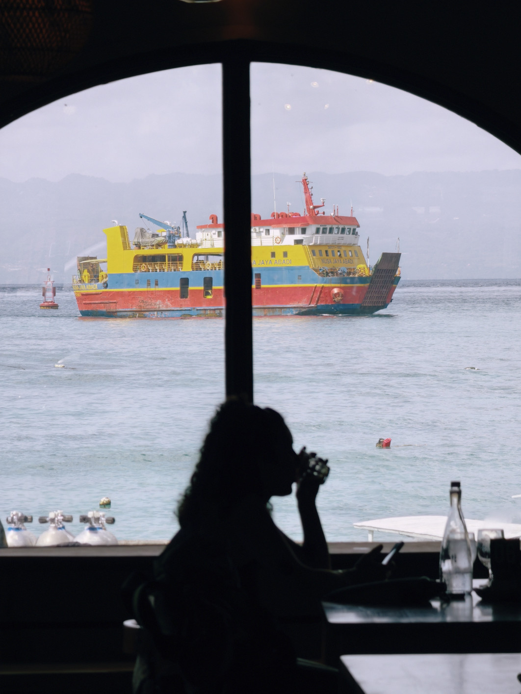 1/167 s, f/3.5, ISO 125, 34.8 mm