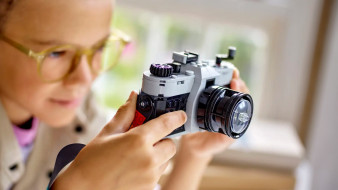 Lego w końcu zrobi prezent fotografom. Retro Camera to zestaw, który pokochają wszyscy fani analoga