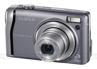Fujifilm FinePix F40fd - więcej, ale czy lepiej?