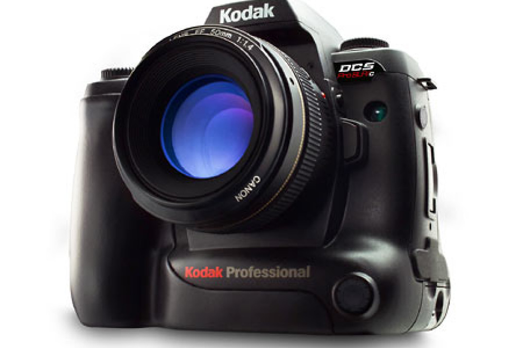 Kodak DCS Pro SLR/c - 14 MP z bagnetem Canona