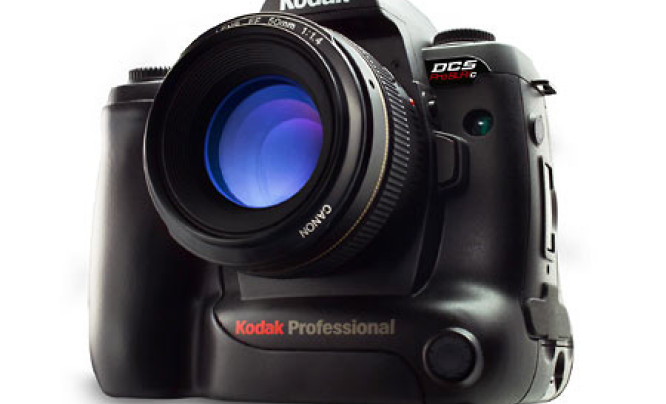  Kodak DCS Pro SLR/c - 14 MP z bagnetem Canona