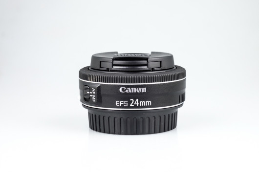 Canon 24mm f/2.8 EF-S STM