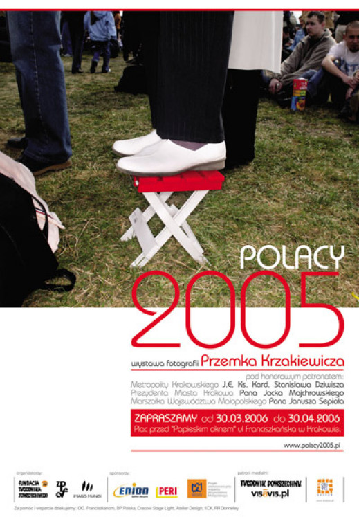 "Polacy 2005" Przemka Krzakiewicza przed "oknem Papieskim"