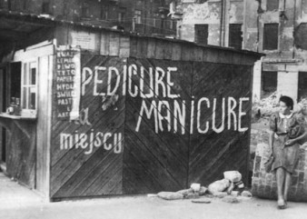 Fotografie powojennej Warszawy w Domu Spotkań z Historią