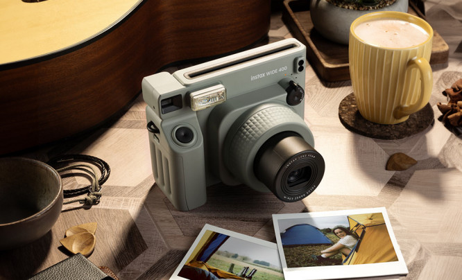 Fujifilm Instax Wide 400 - pierwszy od 10 lat nowy Instax na duże wkłady