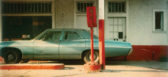 William Eggleston "POLAROID  SX-70" -  nowa książka prekursora barwnej fotografii [recenzja]