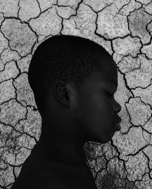 fot. Antoine Jonquiere, The Boy & The Earth, Ghana 2019, 1. miejsce w kategorii Portrait