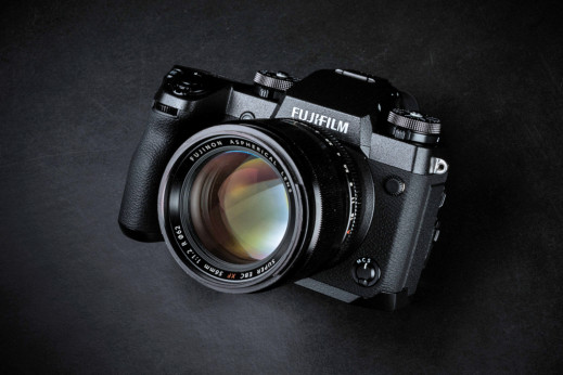 Promocja w sklepach Proclub. Kup Fujifilm X-H1 o 645 zł taniej i otrzymaj dodatkowy akumulator