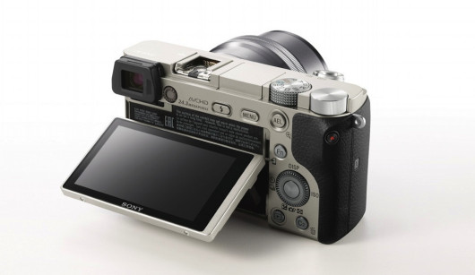 Sony A6000