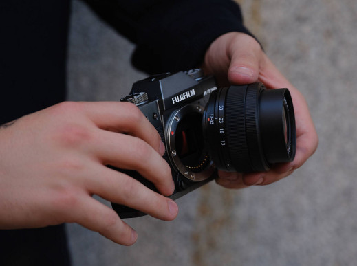 Fujinon XC 13-33 mm f/3.5-6.3 OIS - mały i lekki zoom z szerokim kątem i stabilizacją
