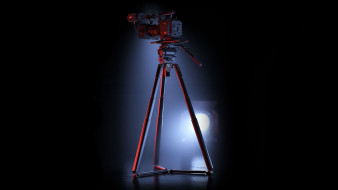 Edelkrone Tripod X - zmechanizowany, samopoziomujący się statyw, który udźwignie 20 kg sprzętu