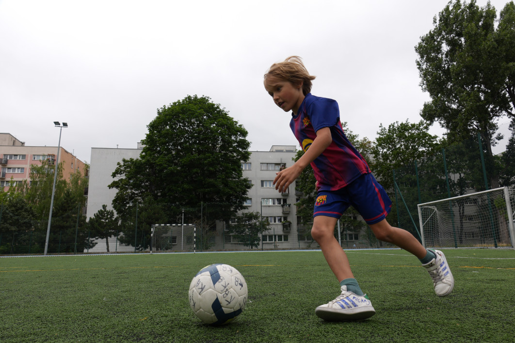 1/640 s, f/3.2, ISO 100, 2329.6 mm
