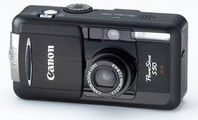  Canon PowerShot S50 - najwyższy w serii S