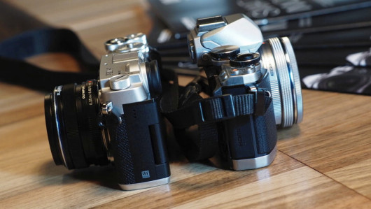 Olympus PEN F i OM-D E-M10