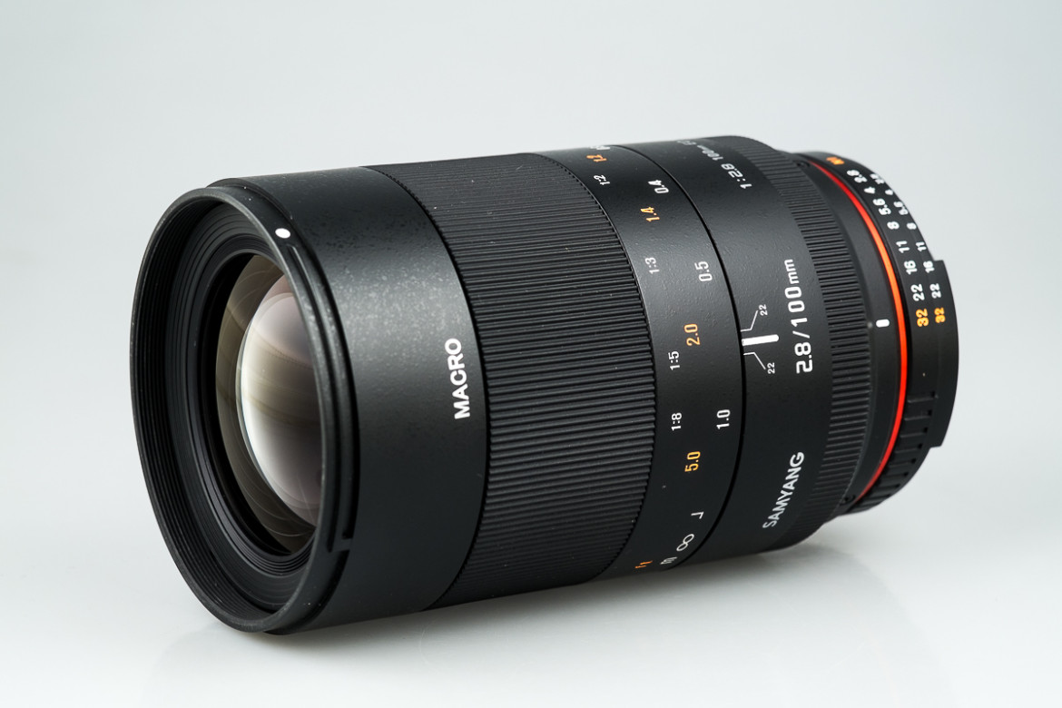 Samyang 100 mm f/2.8 ED UMC MACRO 