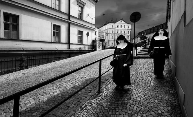  Najnowsza wystawa Zbigniewa Podsiadło to fotograficzne refleksje nad historią