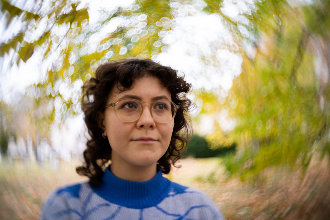 Joseph Petzval Focus-coupled Bokeh Control 27 mm f/1.7