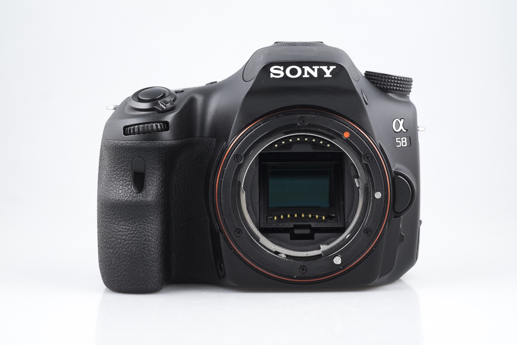 Sony slt отзывы. Sony SLT-a58. Sony SLT-a58 Minolta 28-85.