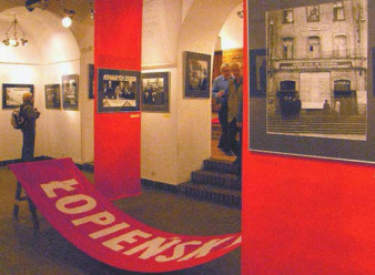 "Czas przeszły dokonany" Bogdana Łopieńskiego