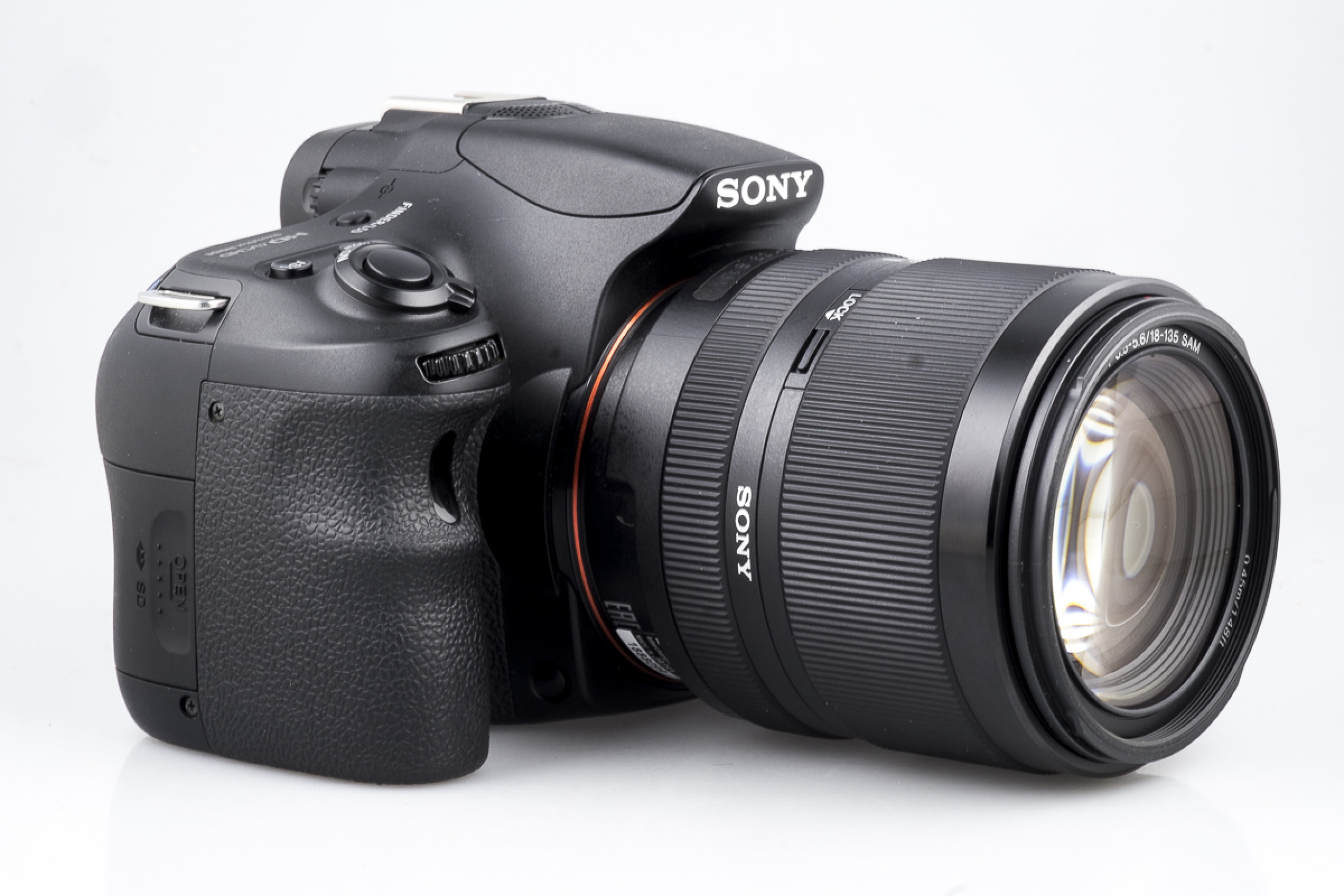 Sony slt отзывы. Sony SLT-a58.