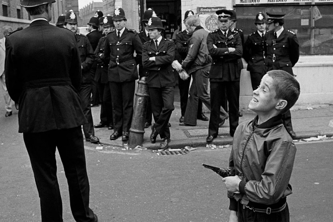 Pewnego razu we wschodnim Londynie - angielska stolica lat 70. i 80. na nieznanych zdjęciach Paula Trevora