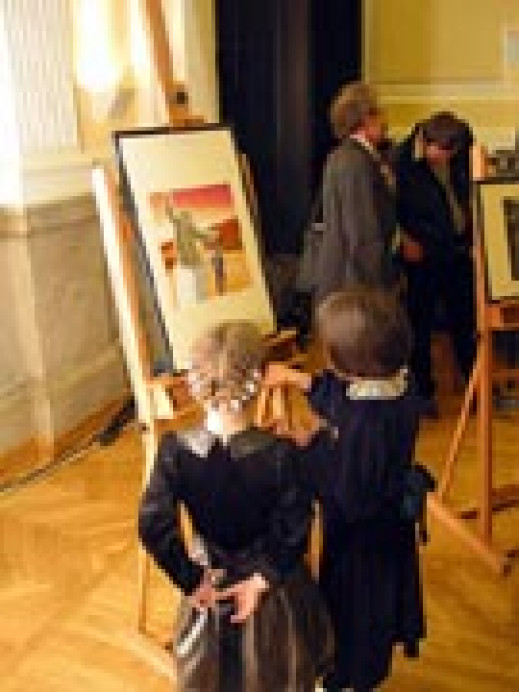 Wielcy dla małych - relacja z aukcji fotografii