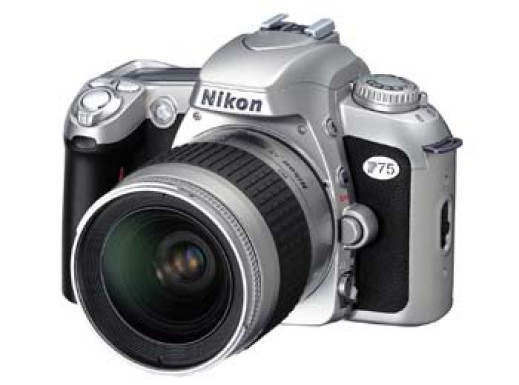 Nikon F75 - brakujące ogniwo