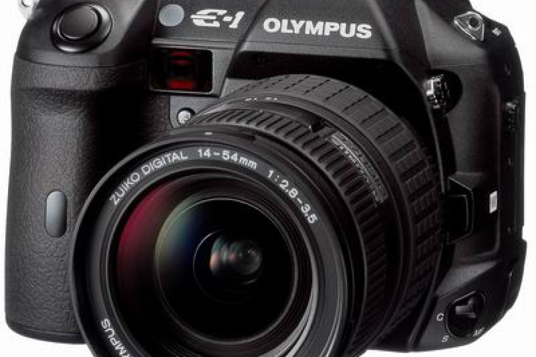 Firmware 1.2 do Olympusa E-1