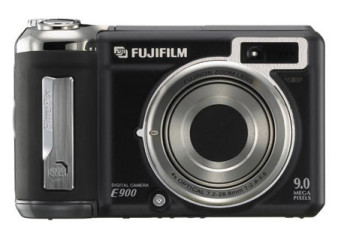Fujifilm FinePix E900 Zoom - 9 MP po raz pierwszy