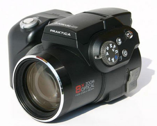 Praktica Luxmedia 4008 z 8-krotnym zoomem