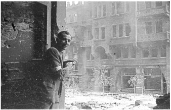 To dzięki nim wiemy jak wyglądała powstańcza Warszawa. Poznaj ich historie