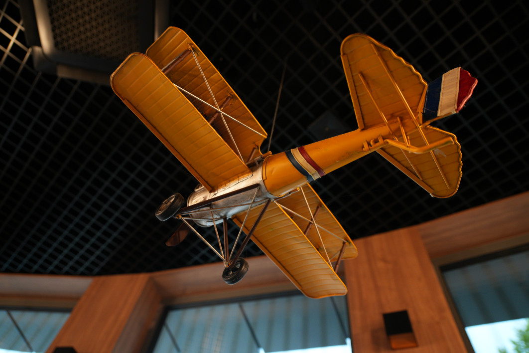 1/125 s, f/2.8, ISO 1250, 24.0 mm