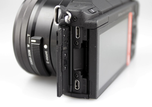 Sony A5100