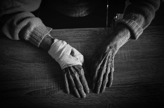 fot. Katarzyna Piechowicz, z fotoreportażu o mieszkańcach jednego ze śląskich domów dla seniorów / Nagroda im. Krzysztofa Millera 2019