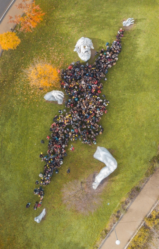 Bruno Sisti, Human Giant, II miejsce w kategorii Abstract