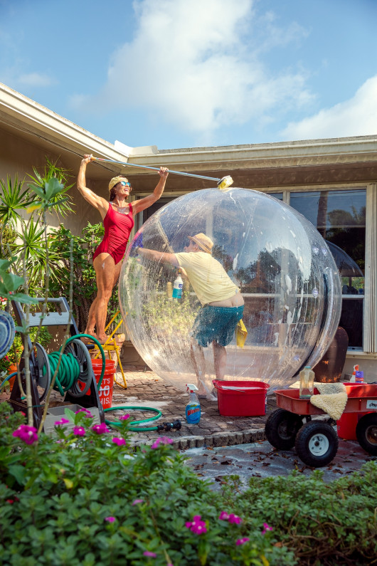 fot. George Kamper, z serii Bubble Boy, 2. miejsce w kat. People / 