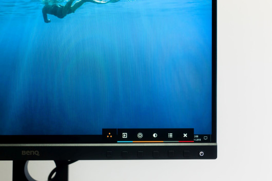 Menu monitora BenQ SW240